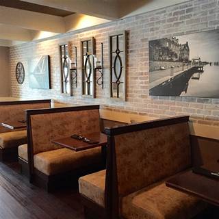 Ramparts Tavern
