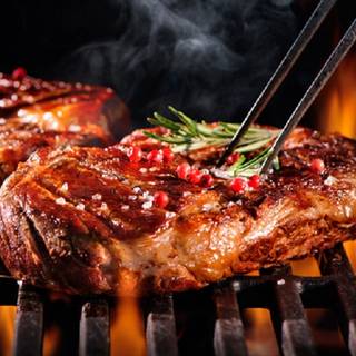 Razz Bistro & Bar
