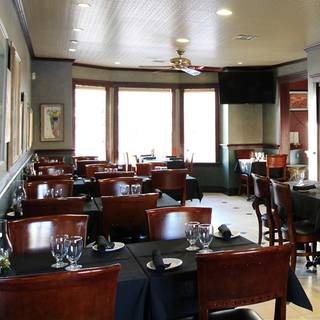 Embarcadero Wine and Oyster Bar