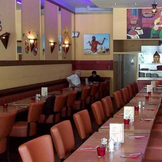 Mama India Restaurant