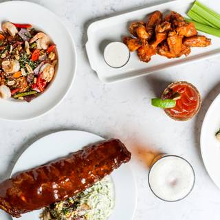 Earls Kitchen + Bar - North Vancouver - Tin Palace