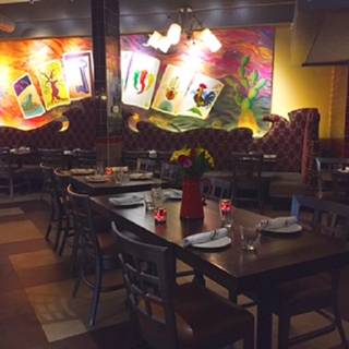 Amuleto Mexican Table