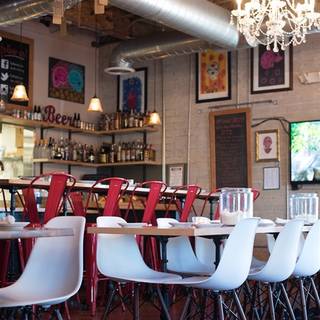 The MARKET by Jennifer's RESTAURANT+BAR