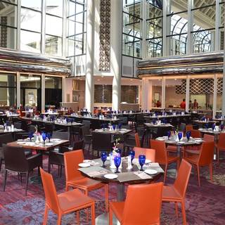 Cafe Sierra at Hilton Universal City