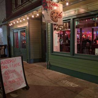 Artisan Cafe and Bar