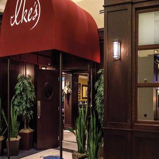 Ike's Food and Cocktails - Bloomington