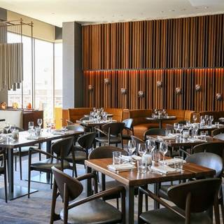 Goldfinch Tavern at Four Seasons Seattle