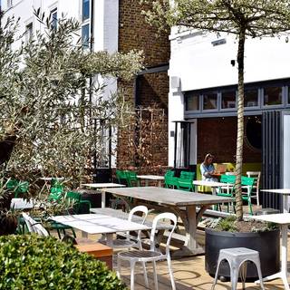 Antipodea Putney