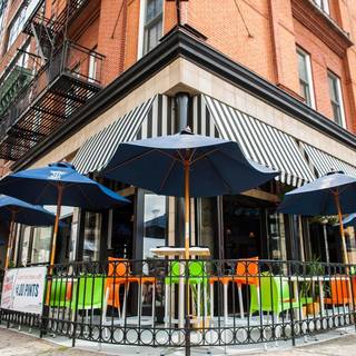 Hotel Victor Bar and Grill