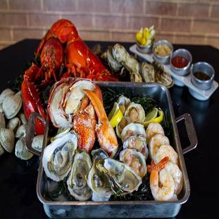 Kitchen 21 Community Clam Bar