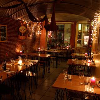 Maleis Restaurant Wau