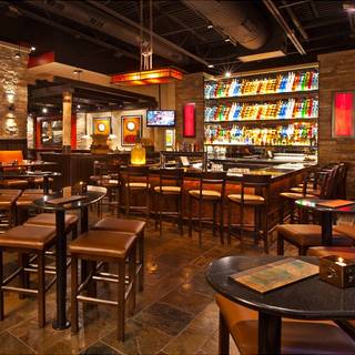 89 Restaurants Near Doubletree By Hilton Hotel Richmond Midlothian Firebirds Wood Fired Grill Richmond Belvedere
