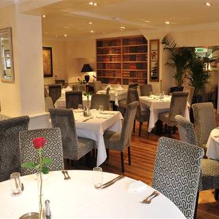 Le Bouchon Brasserie & Hotel