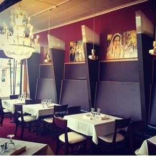 Hello India Restaurant & Lounge