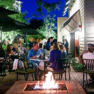 Best Restaurants In North Central Phoenix Opentable Pomelo At The Orchard