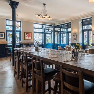 Durell Arms