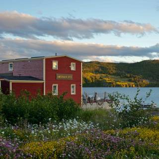 Twine Loft Restaurant - Artisan Inn