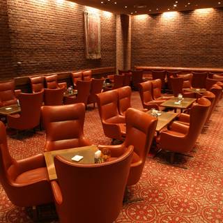 Main Bar Brillant - Keio Plaza Hotel