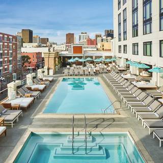 The Pool House at Pendry San Diego