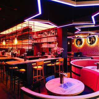 Tap and Dine @ The Waterhole