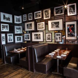 Michael Jordan's Restaurant - Oak Brook