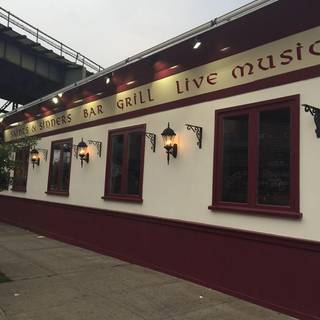 Saints & Sinners Irish Pub