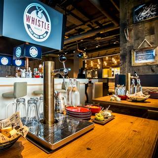WHISTLE Sportsbar