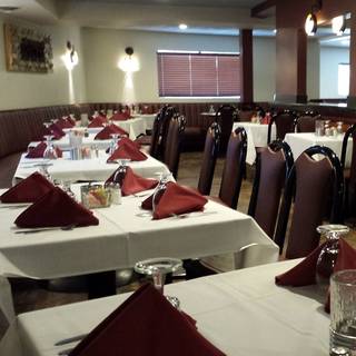 Romano's Seafood Restaurant & Lounge