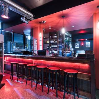 Barzar Lounge