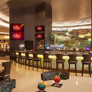 Triple 7 Sports Bar & Grill at The Gardens Casino
