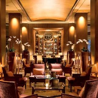 Lobby Lounge - Conrad Centennial Singapore