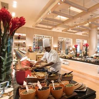 Oscar's - Conrad Centennial Singapore