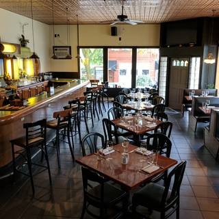 102 Restaurants Near Oriental Theater Opentable Quick View