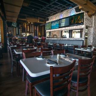105 Restaurants Near Marriott S Beach Place Towers Opentable Cafe Ibiza