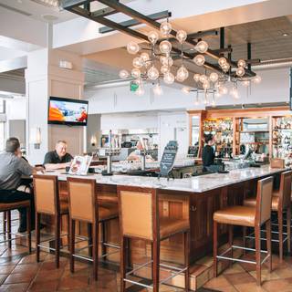 21 Restaurants Near B Pro Opentable Bellavista
