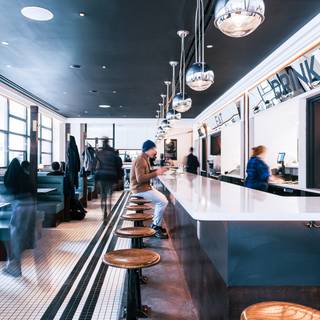 Nickel & Diner