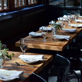 Amis - Westport
