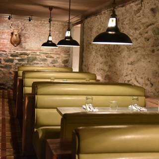 Johnny's - Roland Park