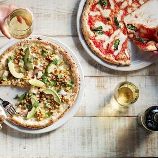 Famoso Neapolitan Pizzeria - Greystone Plaza
