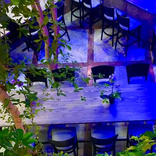 Atrium Cafe and Bar