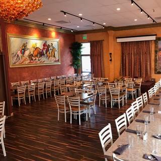 10 Restaurants Near Niles Canyon Railway Opentable Metropole Restaurant