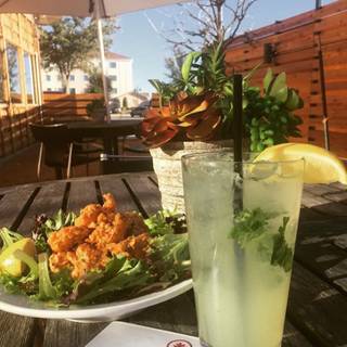 6 Restaurants Near Music City Ping Center Opentable Red Oak Kitchen