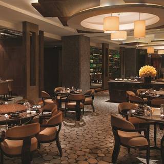 28 HuBin Road - Grand Hyatt Hangzhou