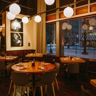 Beatrix - Streeterville