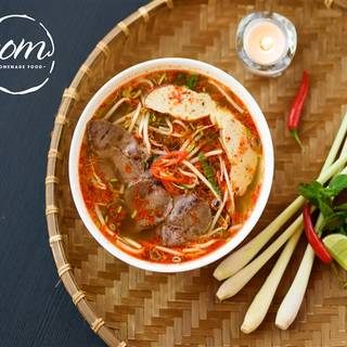 NOM vietnamese fusion food