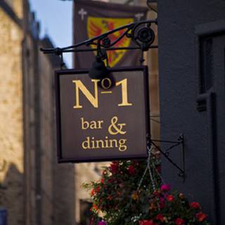 No. 1 High St
