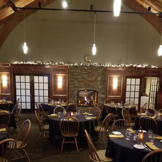 Ellden's Grill & Banquet - River Oaks Golf Club