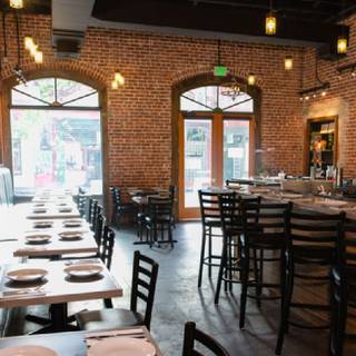 Top Hawaii Restaurants Of 2017 Opentable Brick Fire Tavern