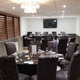 The Maple Lounge @ Greshams