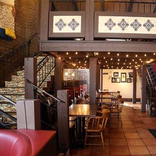10 Restaurants Near Doubletree By Hilton Orange County Airport 77 Restaurants Available Nearby